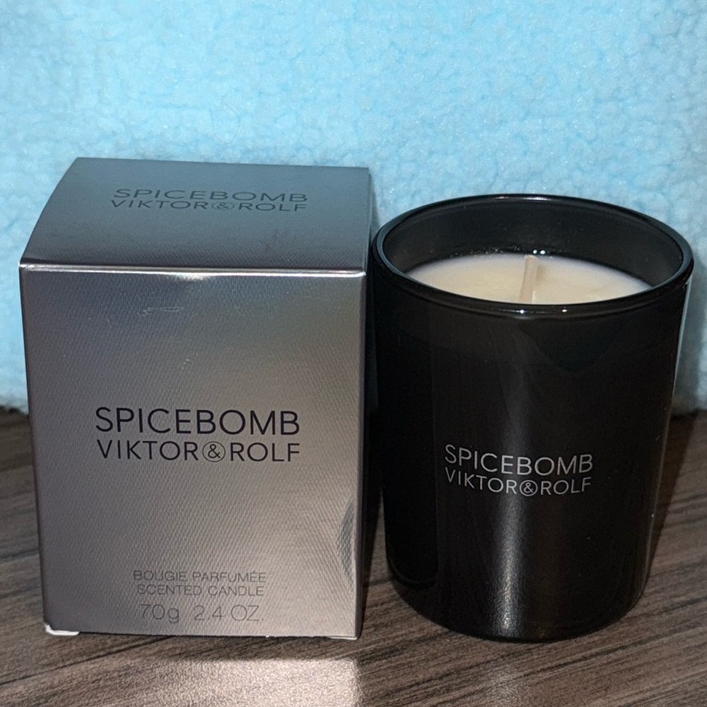 Viktor & Rolf SpiceBomb Bougie Scented Candle - New In Box